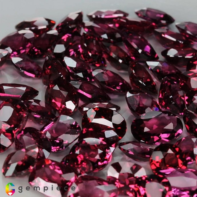 rhodolite garnet Rhodolite Garnet image