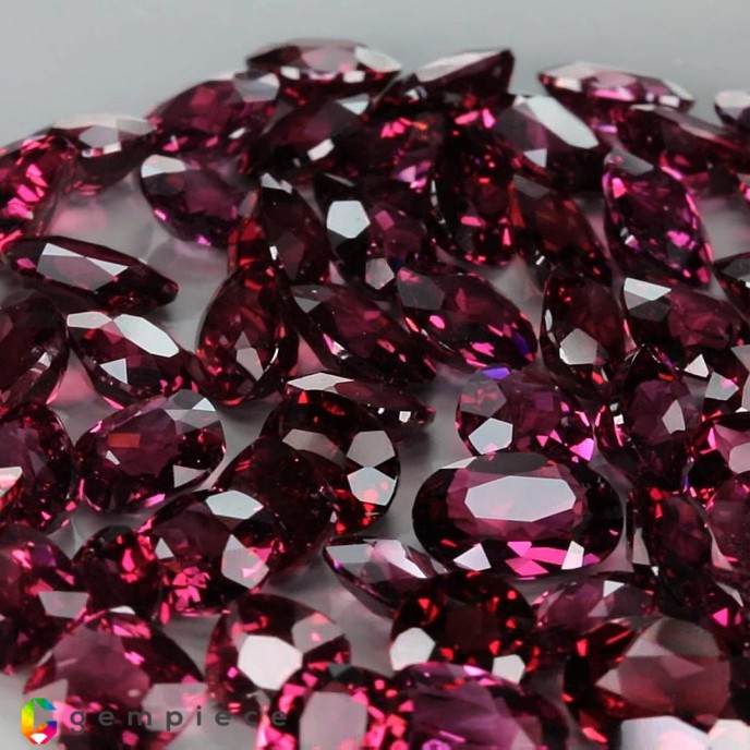 rhodolite garnet Rhodolite Garnet image